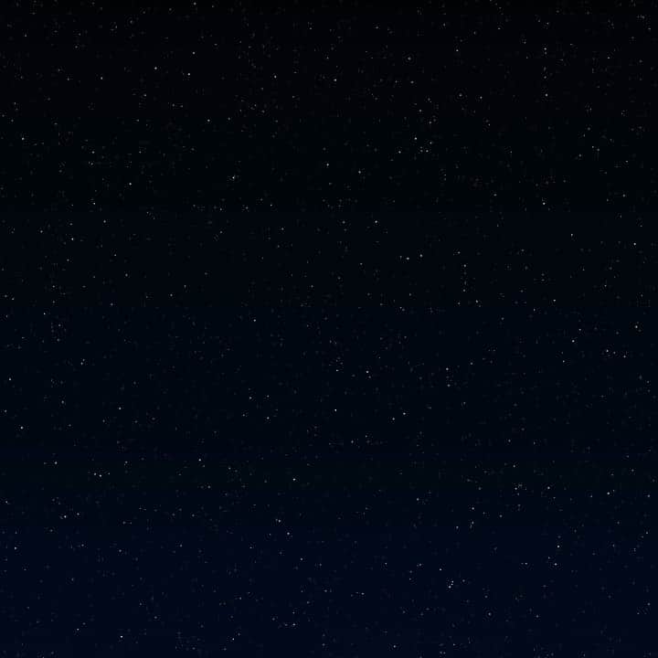モバードのインスタグラム：「Wishing you a safe and happy Fourth of July!」