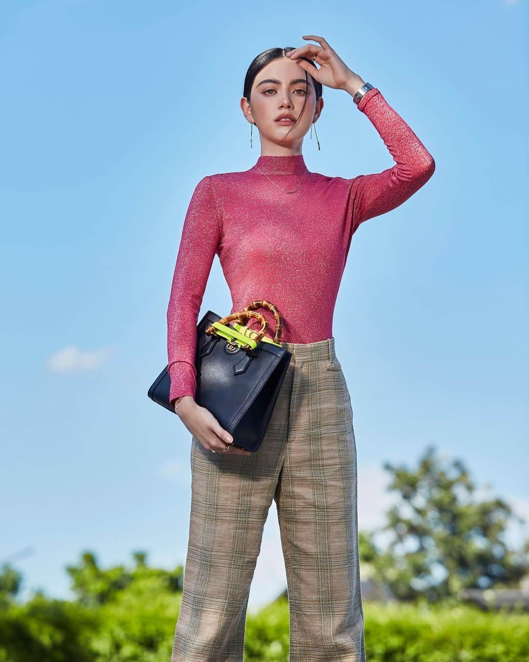マイ・ダーウィカーのインスタグラム：「💕 #GucciDiana #Gucci」