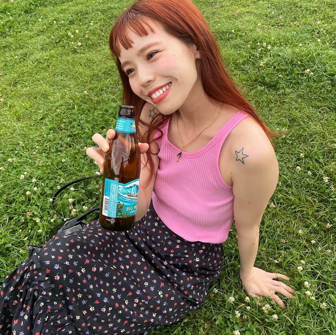 瀬戸あゆみさんのインスタグラム写真 - (瀬戸あゆみInstagram)「🌻🌳🍺🐛  @dear_sisterhood スカート絶賛セール中です💓  #ayumi_outfit #dearsisterhood」7月6日 1時18分 - setoayumi