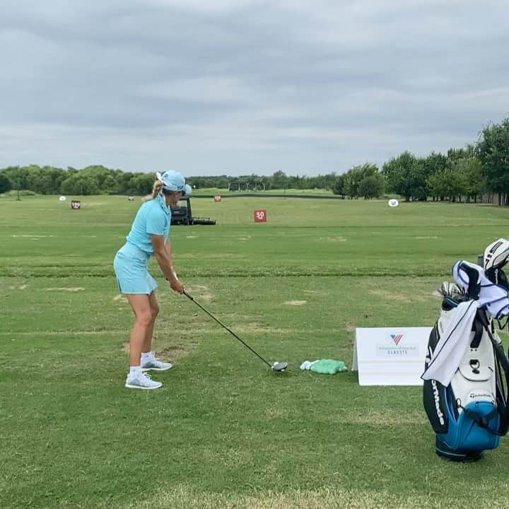 ナタリー・ガルビスのインスタグラム：「Well it was a unique week In Dallas lots of good, random and challenges to get into before this weeks @marathonlpga.  Being back around the @lpga_tour players staff volunteers fans is just amazing!!! Driver Broke not to long after this warm up!  Thank goodness @taylormadegolf made a few back ups for me to  test today!」