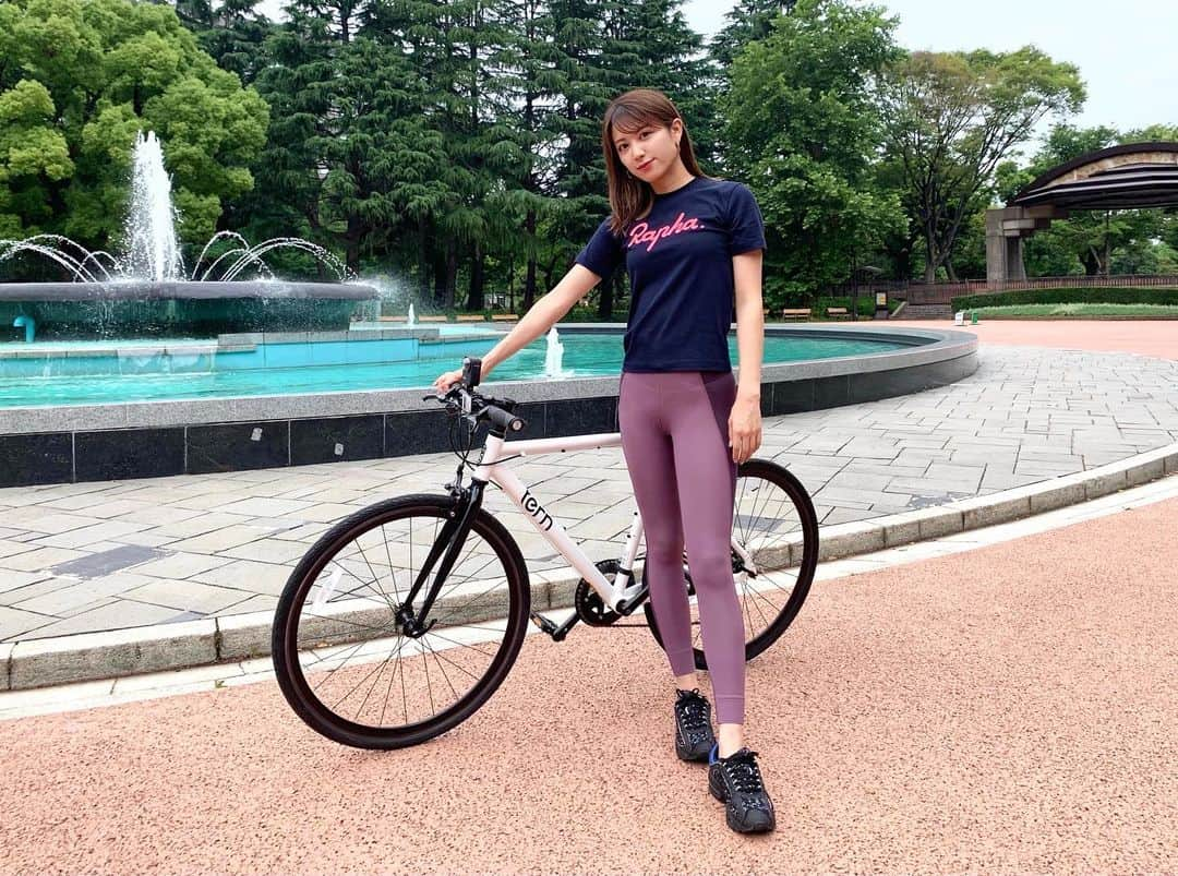 西村まどかさんのインスタグラム写真 - (西村まどかInstagram)「YouTubeサイクリストTV ♯５まで出てます🚴‍♀️全部見てねーっ！笑 ㅤㅤㅤㅤㅤㅤㅤㅤㅤㅤㅤㅤㅤ 少しずつクロスバイクにも慣れてきて愛着がわいてきました✌︎ ㅤㅤㅤㅤㅤㅤㅤㅤㅤㅤㅤㅤㅤ 今年はもう何も恐れず日焼けしようと思います。 ㅤㅤㅤㅤㅤㅤㅤㅤㅤㅤㅤㅤㅤ https://youtu.be/_XdQ2SYYyk4 ﾌﾟﾛﾌｨｰﾙからも飛べます✈︎ ㅤㅤㅤㅤㅤㅤㅤㅤㅤㅤㅤㅤㅤ ㅤㅤㅤㅤㅤㅤㅤㅤㅤㅤㅤㅤㅤ #rapha #cyclist #roadbike #crossbike #tokyobike #自転車女子#自転車初心者#サイクリスト#サイクリング#クロスバイク#東京サイクリング#街乗り#皇居ラン#皇居ライド#ラファ#ラファコーデ」7月5日 21時39分 - madoka_nsmr