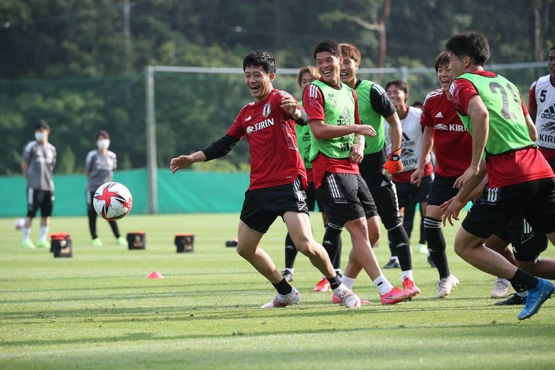 酒井宏樹のインスタグラム：「キャンプ始動しました。 本番に向けコンディション上げていきます！ #Tokyo2020 #JFA #東京オリンピック」