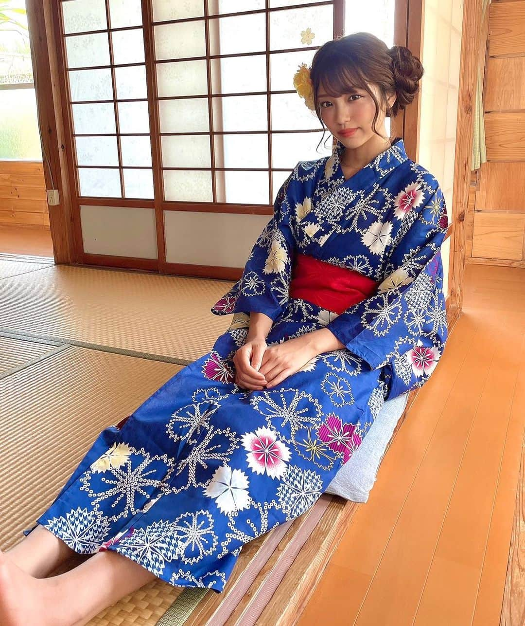 木下ひまりさんのインスタグラム写真 - (木下ひまりInstagram)「👘💙🌷 #浴衣 #夏 #古民家」7月5日 23時59分 - himari_kinoshita