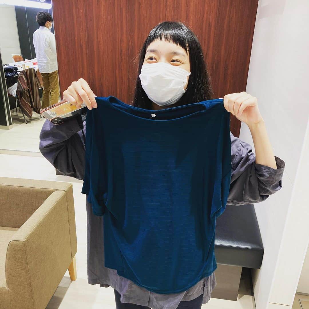 畠中悠のインスタグラム：「ラヴィットありがとうございました！勝ち取ったしまむらさんのお洋服は白坂マネージャーへ！ #ラヴィット #しまむら」