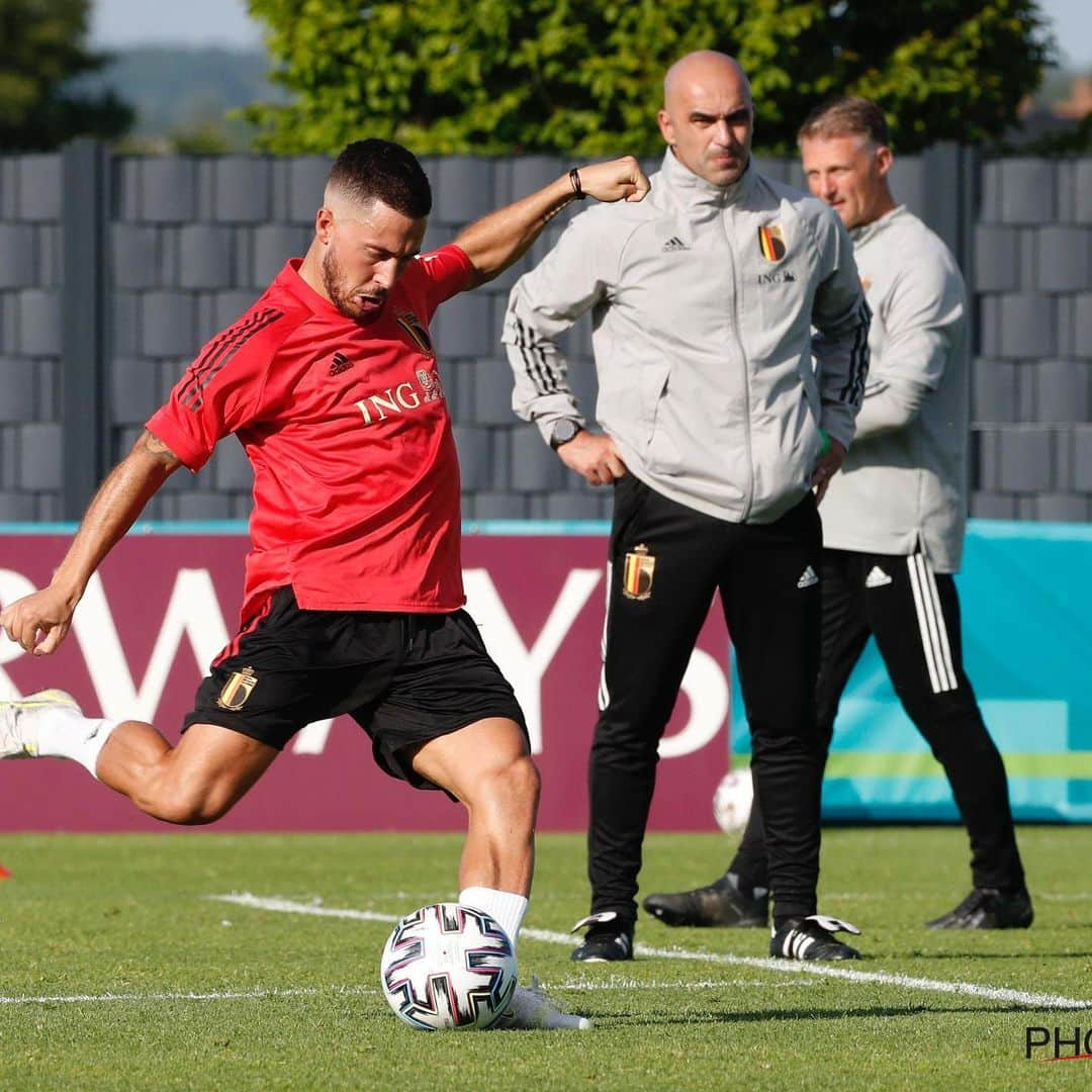 エデン・アザールさんのインスタグラム写真 - (エデン・アザールInstagram)「My friends it’s #DEVILTIME #EURO2020 🇧🇪 ⚽️」6月12日 16時04分 - hazardeden_10