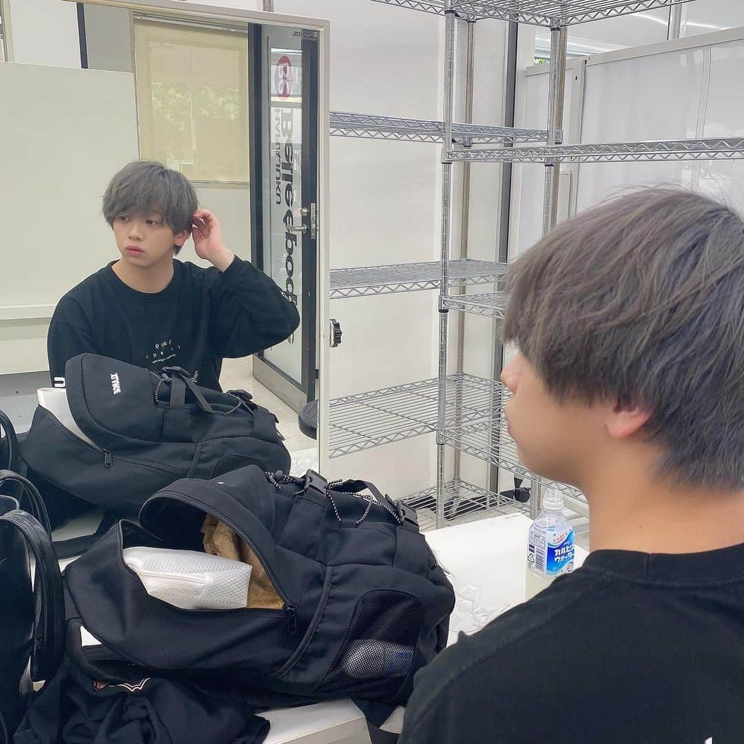 加藤勇也さんのインスタグラム写真 - (加藤勇也Instagram)「・ ・ ・けんたが撮ってくれたぁ！ ・はるとのカバンさん笑」6月12日 19時21分 - jb_yuya_0630