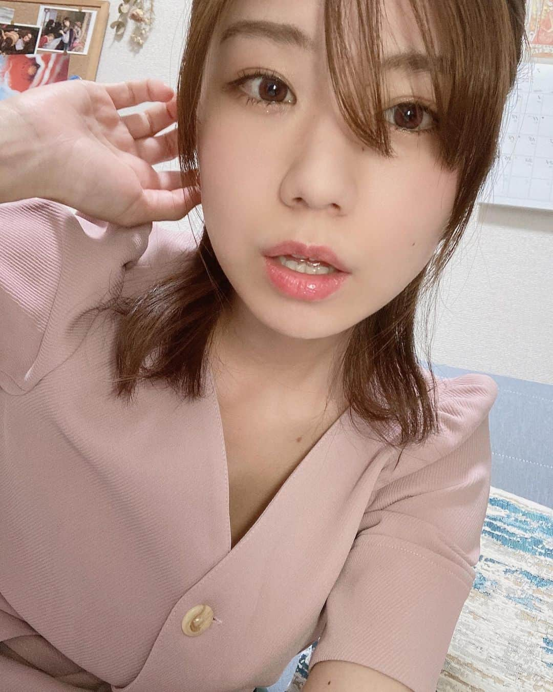 藤木由貴さんのインスタグラム写真 - (藤木由貴Instagram)「久々に前髪おろした、 目にかかるビジュアル好きなんだけど邪魔にはなります👀Hahaha . #hairchange #me #selfie #藤木由貴」6月12日 20時48分 - yuki.grm