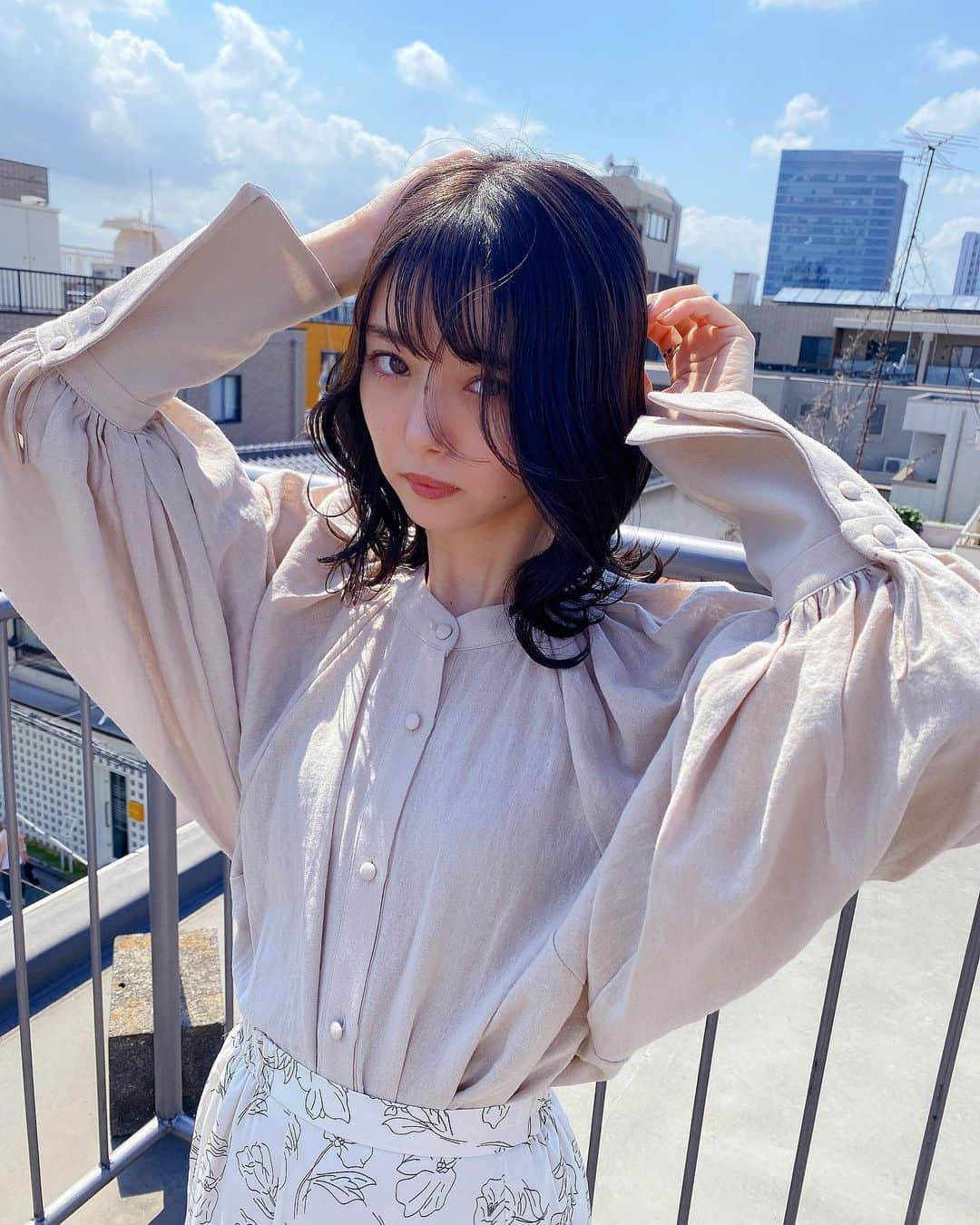 市川美織さんのインスタグラム写真 - (市川美織Instagram)「いい天気〜☀️  この時の写真お気に入り🤳」6月12日 22時04分 - miori_ichikawa