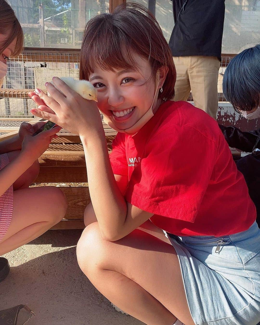 亜矢みつき（神谷充希）さんのインスタグラム写真 - (亜矢みつき（神谷充希）Instagram)「大きくなってね💋 #ひよこ」6月13日 10時06分 - ma.yamitsuki