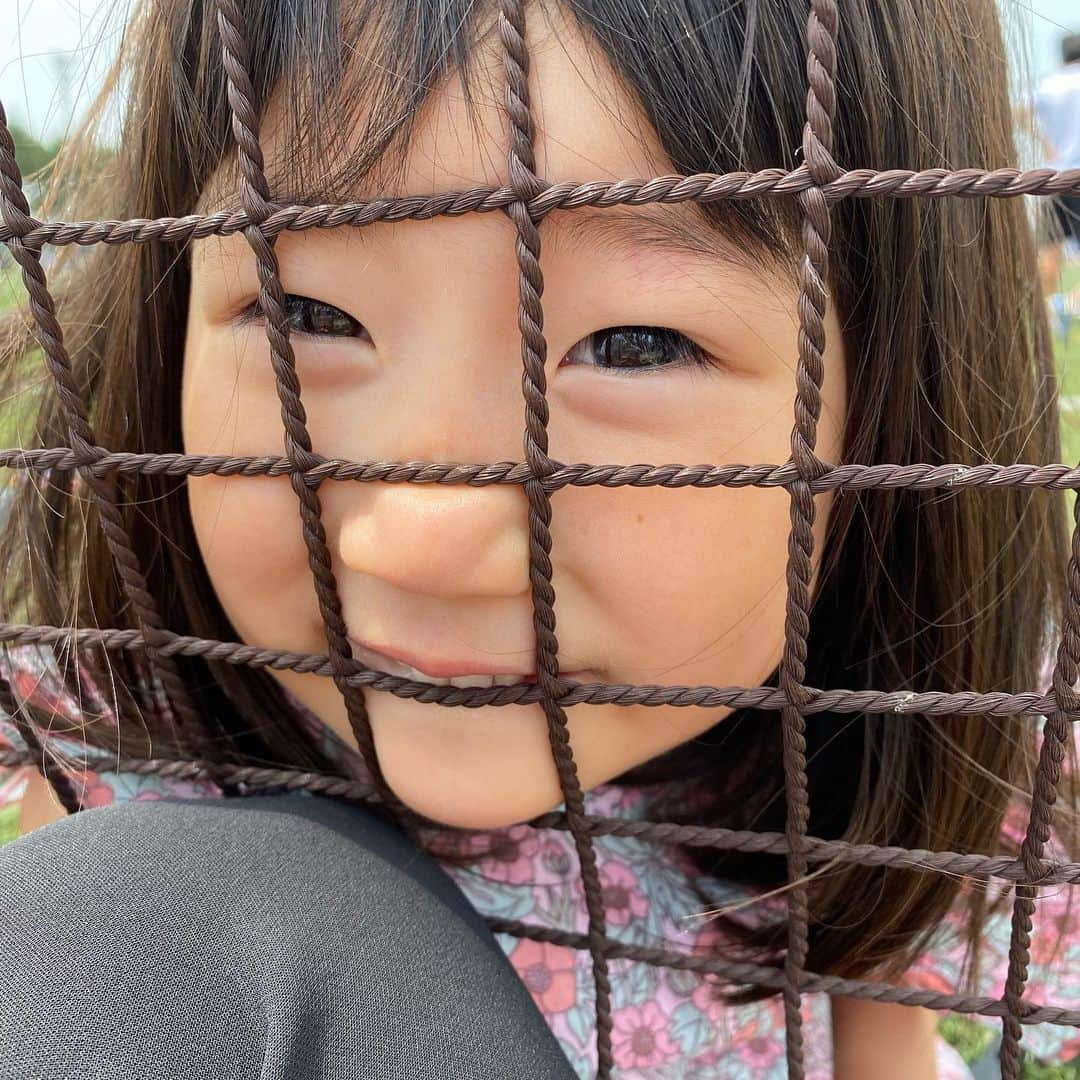 潮田玲子さんのインスタグラム写真 - (潮田玲子Instagram)「子供と犬のことばから心配してたらついつい自分たちの水分補給忘れちゃう😅💨  でも朝から気持ち良いー🌞  #朝から子供の習い事 #ワンコと応援 #熱中症には気をつけましょうね」6月13日 10時18分 - reikoshiota_official