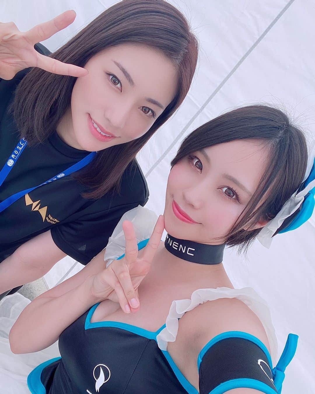 のインスタグラム：「なんだかんだで、写真を撮っていなかったみおちと✨😌  2019年の同じチームぶりだー！！！！  #wellpinemotorsport と仲良し！ テントがお隣の　#NENC  スタッフです← そんなわけで配信にも参加してもらいました🎵  星野会とみおるーが喜ぶやつ！！😌 本当懐かしい。。。。 たった2年前だけど、今は何もかもが変わったからね（笑）  ・ ・ ・ ・ #モントレー2021 #全日本ラリー  #japaneserallychampionship」