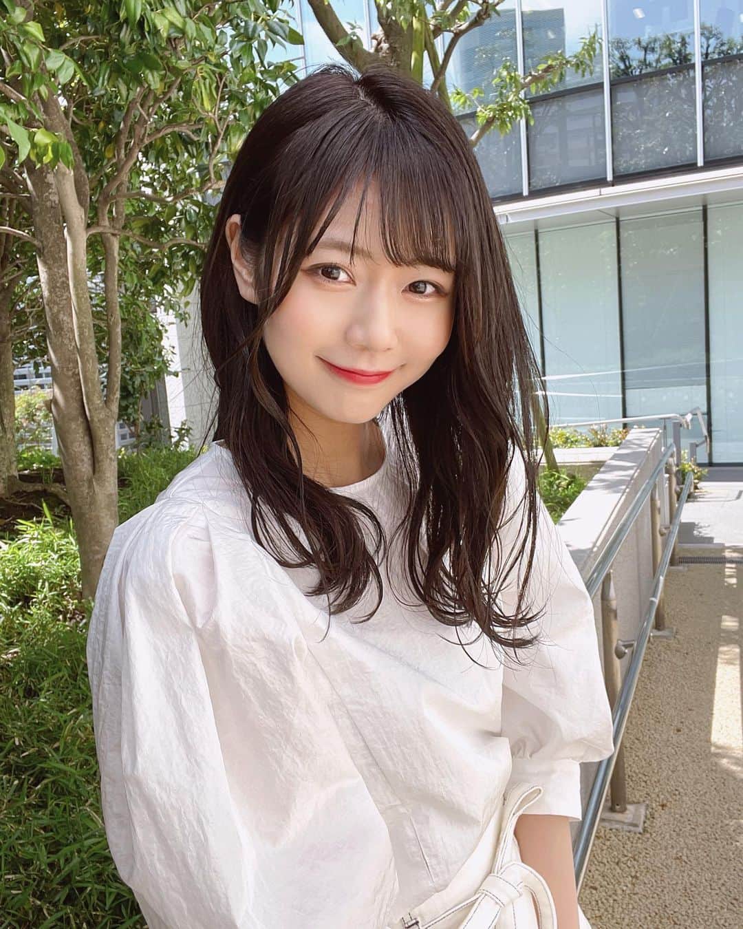 杉浦みずきのインスタグラム：「. つづく日々の道の先を 塞ぐ影にアイデアを〜☔️🍭」