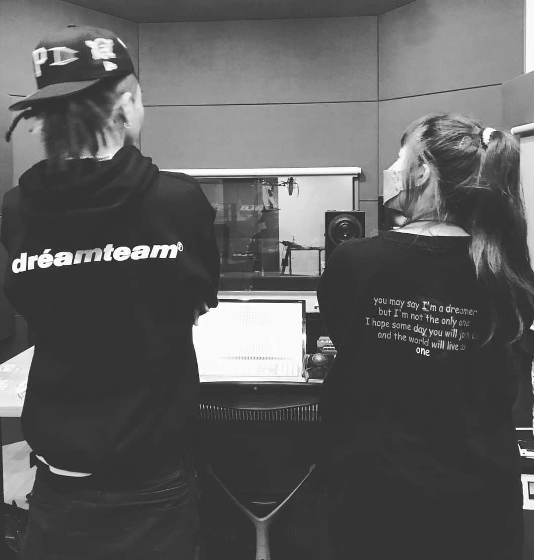AIのインスタグラム：「🔥🔥🔥 @yellowbucks_tttg」