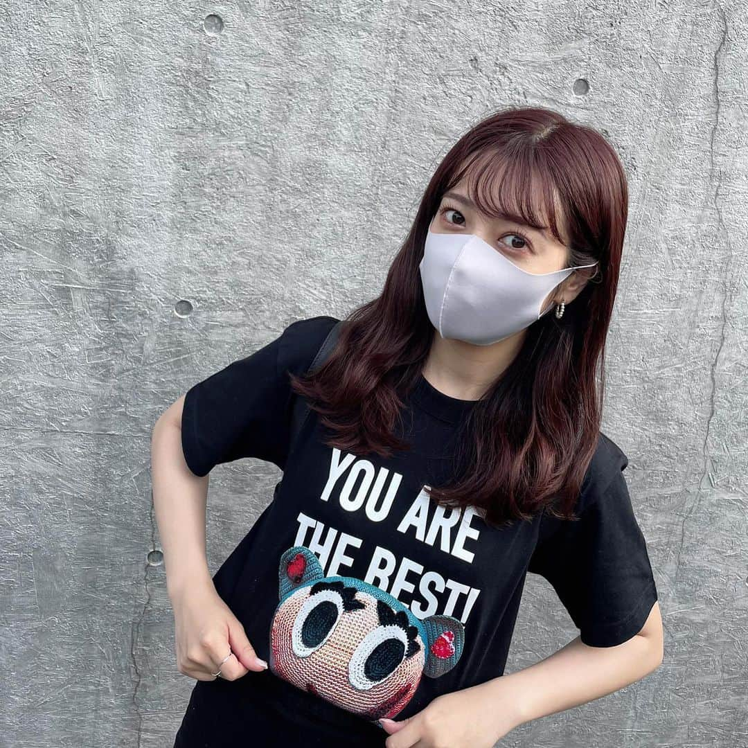 斉藤優里さんのインスタグラム写真 - (斉藤優里Instagram)「#エンジェルブルー さんから新作のTシャツ💙♡﻿ 今回もめちゃくちゃ可愛くて堪らん🤤💓﻿ タイトスカートにインして私は着ました！﻿ ﻿ 今年の夏はいっぱい着るぞ﻿ ﻿ ﻿ #今日の服 #今日のコーデ #ナカムラくん﻿  #今日じゃないけど。（笑）﻿」6月13日 20時04分 - yuuri_3ito