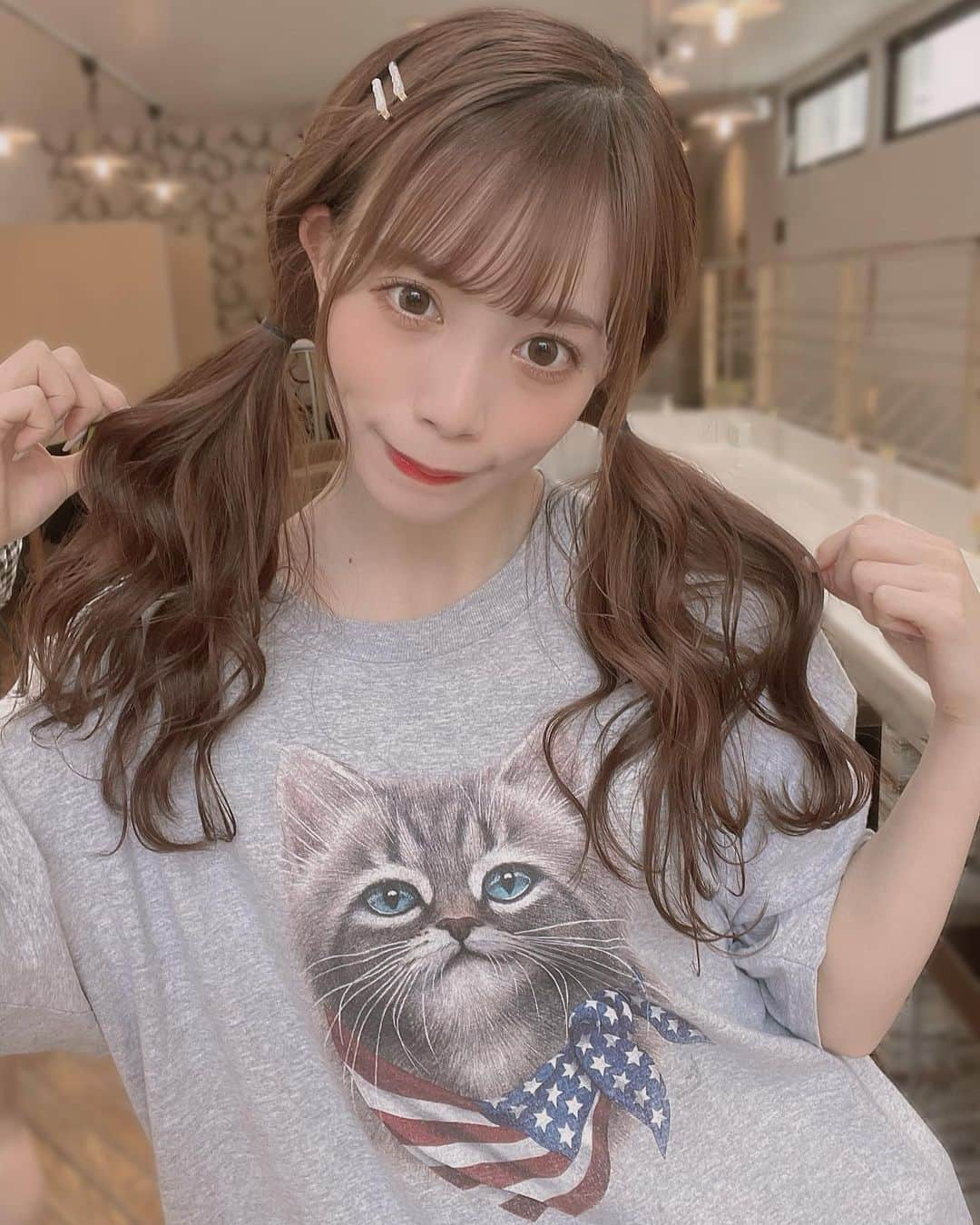 宇佐美幸乃さんのインスタグラム写真 - (宇佐美幸乃Instagram)「アメリカンねこ🐈‍⬛  #tshirts #tshirtstyle #code #codenate #selfie #fashion #fashionstyle #japan #japanesegirl #japanese #jpn_photo #photooftheday #ねこ　#猫 #tシャツ #tシャツコーデ #古着　#idol #アイドル #ツインテール　#fff #followｍe」6月13日 20時26分 - usami_yukino