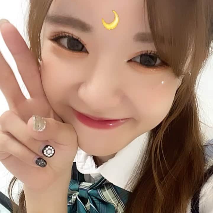 外薗葉月のインスタグラム：「月に代わっておしおきよ！！🌙」