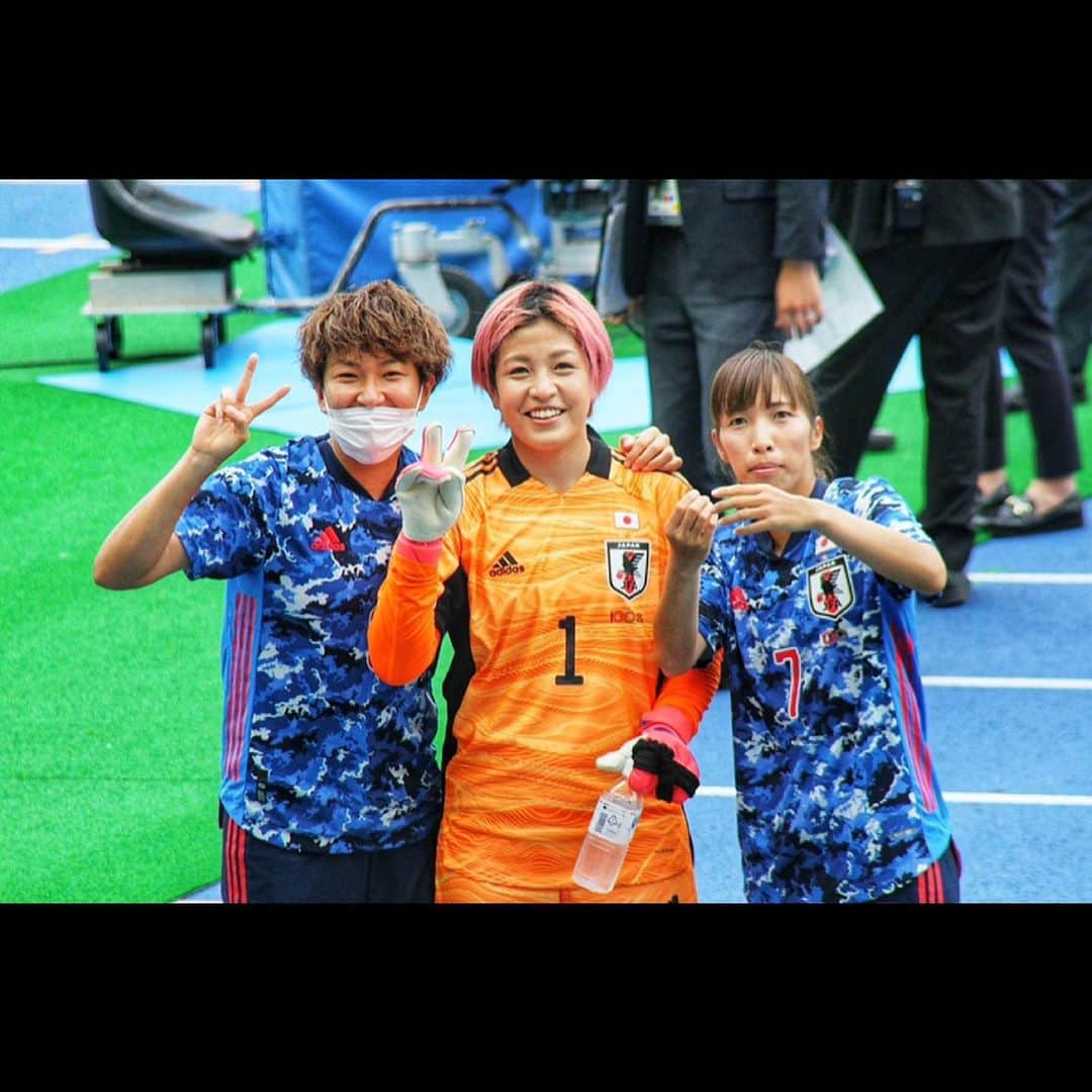 池田咲紀子さんのインスタグラム写真 - (池田咲紀子Instagram)「ウクライナ🇺🇦戦とメキシコ🇲🇽戦、 この環境の中試合ができたことに本当に感謝しています。  チームとしても2試合の中で、 前向きに色々なトライ&エラーができたことはよかったと思います。  合宿最後までがんばります。 たくさんの応援ありがとうございました！！！  ©︎JFA  #なでしこジャパン #jfa」6月14日 15時58分 - sakiko_ikeda_21
