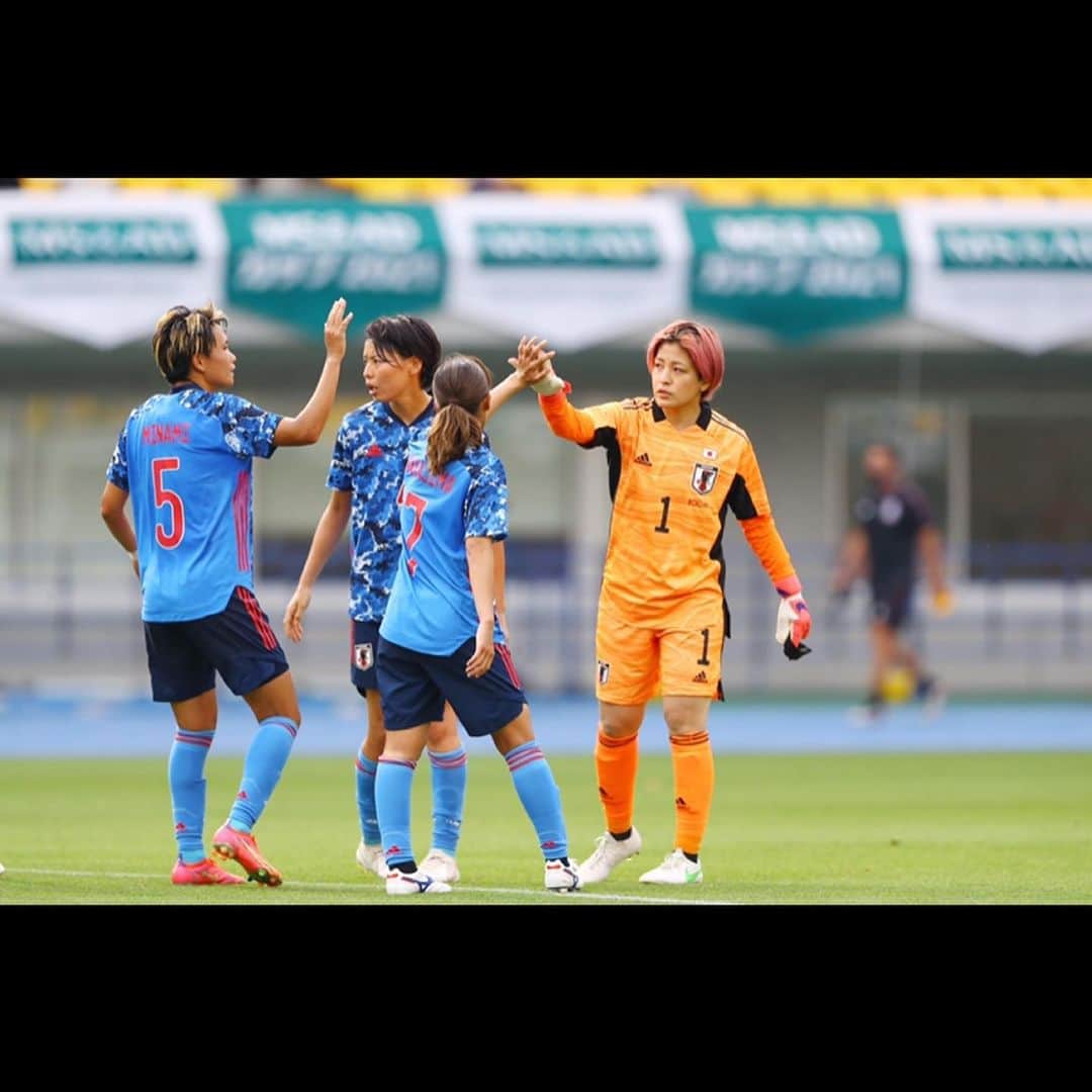 池田咲紀子さんのインスタグラム写真 - (池田咲紀子Instagram)「ウクライナ🇺🇦戦とメキシコ🇲🇽戦、 この環境の中試合ができたことに本当に感謝しています。  チームとしても2試合の中で、 前向きに色々なトライ&エラーができたことはよかったと思います。  合宿最後までがんばります。 たくさんの応援ありがとうございました！！！  ©︎JFA  #なでしこジャパン #jfa」6月14日 15時58分 - sakiko_ikeda_21