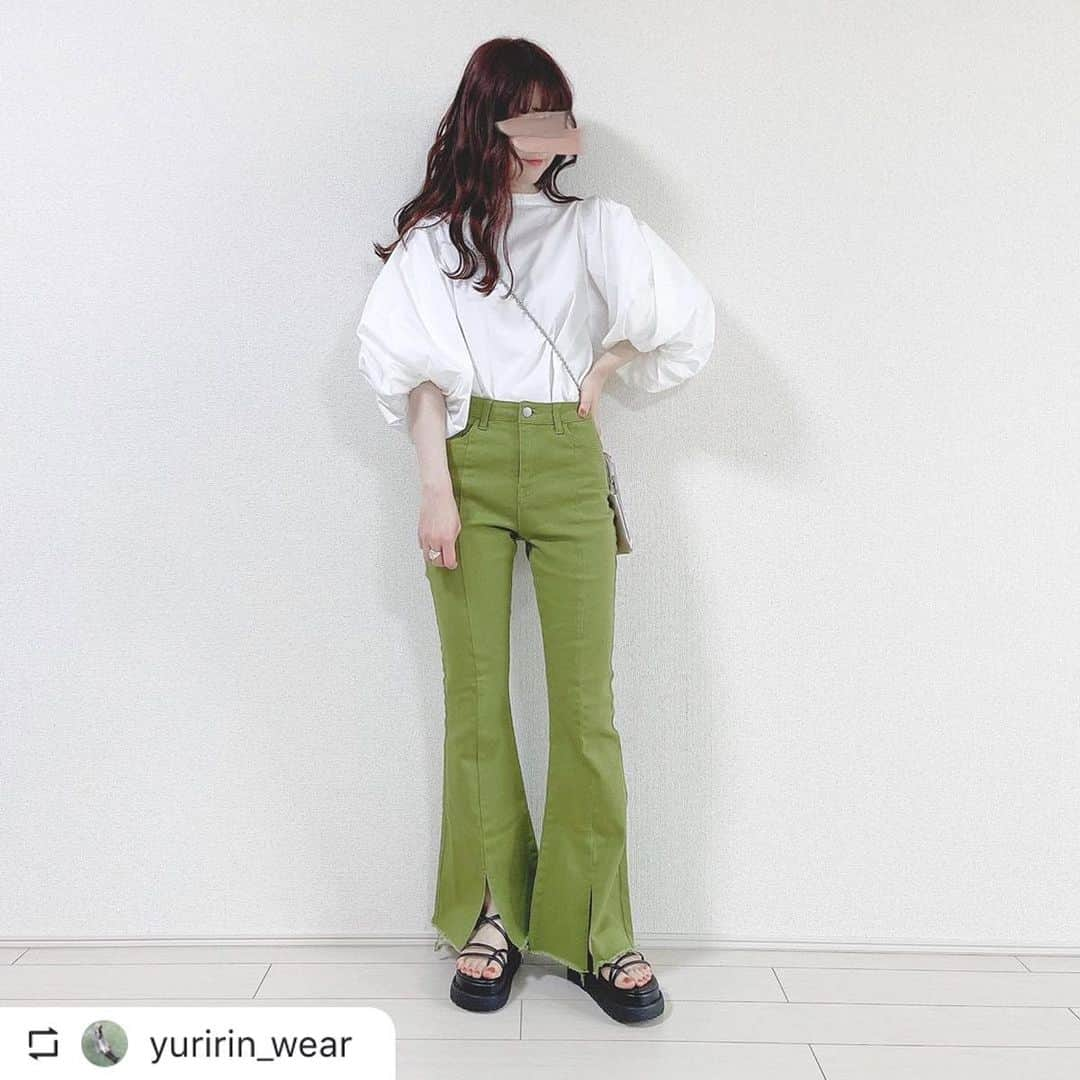 GRLさんのインスタグラム写真 - (GRLInstagram)「【👆画像をタップすると購入できるよ👆】 @yuririn_wear さん にGRL商品着用して頂いております💕 ありがとうございます✨ . @grl_official #グレイル #grl #プチプラ #ootd #fashion #プチプラコーデ #outfit #ファッション #可愛い #かわいい #コーデ #コーディネート #cute #大人カジュアル #カジュアルコーデ#GRL購入品#グレイル購入品#購入品 #レースキャミ #プリントtシャツ #フレアパンツ」6月14日 17時00分 - grl_official