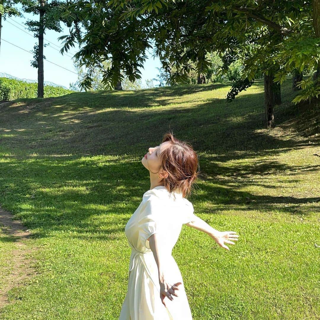 ソヒョンさんのインスタグラム写真 - (ソヒョンInstagram)「안녕 여름아🌿」6月14日 9時15分 - seojuhyun_s