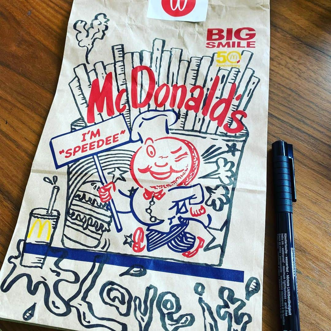 西山茉希さんのインスタグラム写真 - (西山茉希Instagram)「#I'm lovin'it #macdonalds   可愛かったから、 捨てれなかった。  好きをプラスしてみる時間。  #平日よーいどん #ぐんもです #🥤🍔🍟」6月14日 9時16分 - maki.nshiyama50