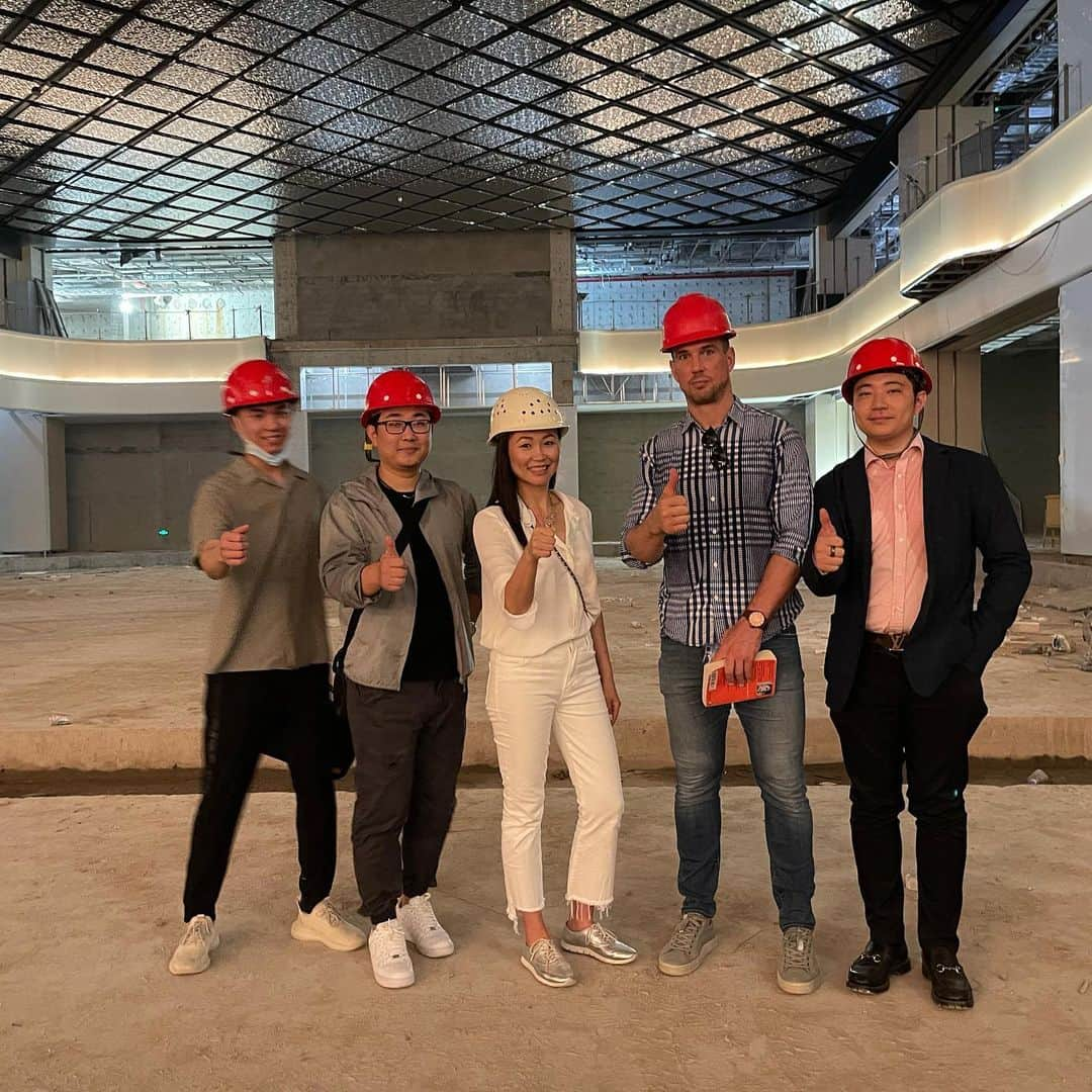 陳露のインスタグラム：「Chen Lu international skating center (Shenzhen ) is coming soon ！」