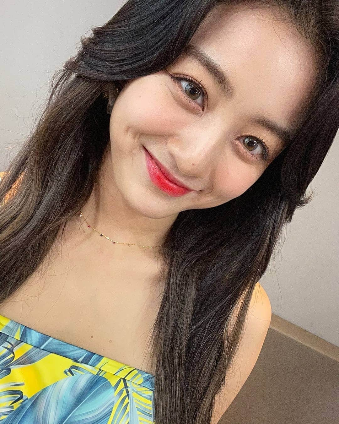 TWICEさんのインスタグラム写真 - (TWICEInstagram)「Alcohol-free 첫주끝!」6月14日 13時00分 - twicetagram