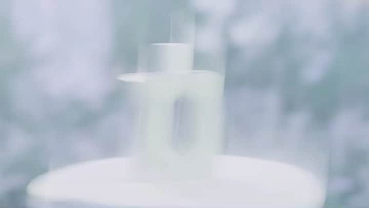 アリアナ・グランデのインスタグラム：「coming soon @ultabeauty」