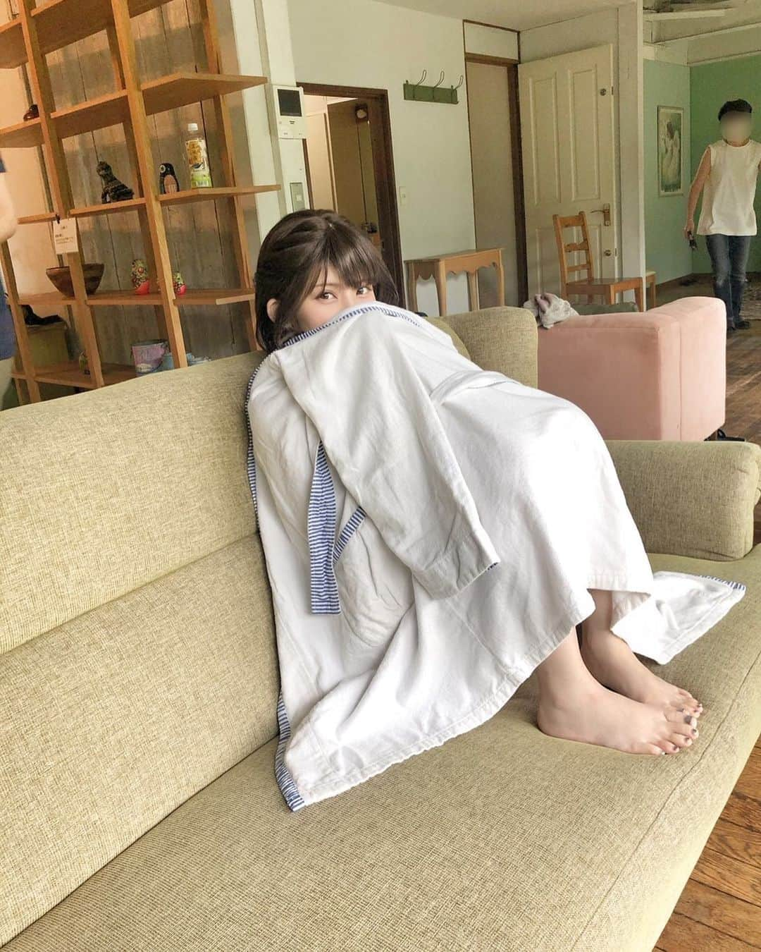 えなこさんのインスタグラム写真 - (えなこInstagram)「撮影中📷」6月14日 18時30分 - enakorin