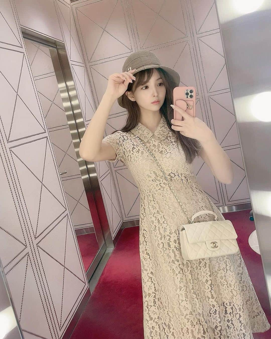 三上悠亜さんのインスタグラム写真 - (三上悠亜Instagram)「今日の私服🩰  @dinoble_official のレースワンピ👗 楽ちんかわいい🩰」6月14日 20時31分 - yua_mikami