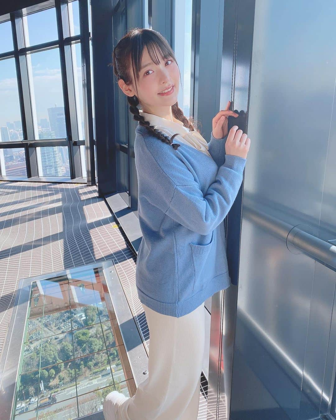 上坂すみれさんのインスタグラム写真 - (上坂すみれInstagram)「月曜日！ 今週もすこやかにお過ごしください、同志（ちょっとひさびさ） 東京タワー好きです( ˘ω˘ )  #上坂すみれ」6月14日 20時42分 - uesaka_sumire