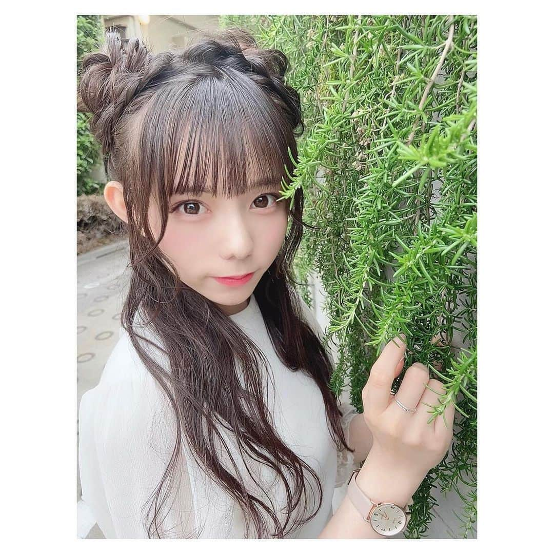 大森莉緒さんのインスタグラム写真 - (大森莉緒Instagram)「・ ・ 7/10(土) 大阪でのリアルトーク会 只今受付中です😋❤ (締切は明日の14時まで)  直接会ってお話出来る、大事な機会なので会いに来てくれたら嬉しいなぁ…🤤✨  たくさんお話しようねっ( ˆ ˆ )/♡ ・ ・ #大森莉緒  #おーりお  #おりおんず  #ラストアイドル  #ハーフツイン  #お団子ヘア  #くまさんヘアー  #ヘアアレンジ  #なぴあれんじ  #instagood #instamakeup #instapic #good  #hairstyle  #cachecache  #좋아요 #셀카 #셀카그램 #미용실」6月14日 21時35分 - rio.ohmori