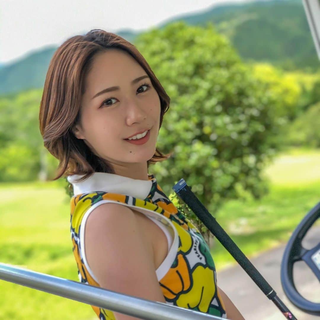 藤澤響花さんのインスタグラム写真 - (藤澤響花Instagram)「あと5日🥰  最近の髪型結構気に入ってるんだけど みんなはショートの私とロングの私どっちが好き？  #ゴルフ女子#ゴルフウェア#ゴルフ初心者#ゴルフ女子コーデ#golfgirl#golfstagram#ショートボブ#portraitmodel」6月14日 21時48分 - kyoka_fujisawa