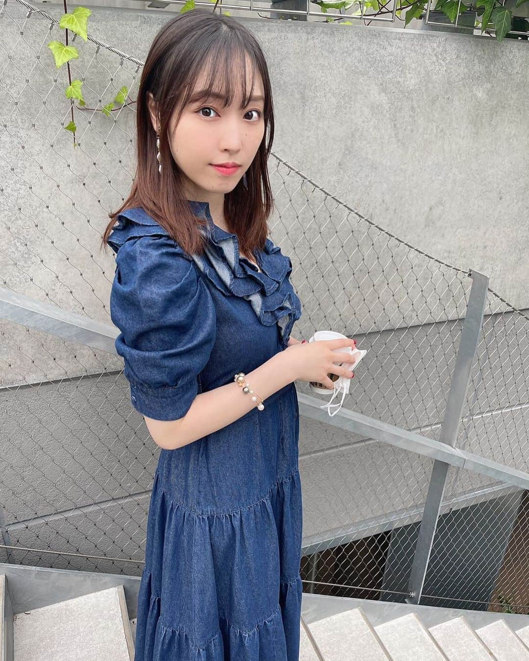 譜久村聖さんのインスタグラム写真 - (譜久村聖Instagram)「最近スポーティーな服装にハマってますが やっぱり女の子らしい服も好き💕  #新木優子 さん #コラボ商品 #snidel #ワンピース #onepiece #デニム #しふくむら #morningmusume21  #モーニング娘21 #譜久村聖  #イクタカメラ #リボンも結んでくれた」6月14日 22時00分 - mizuki_fukumura.official