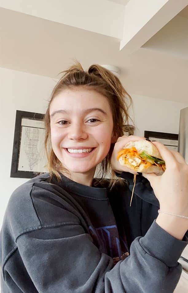 G・ハネリウスのインスタグラム：「Welcome to my new series G-TV, where the G stands for...Go watch me make a bahn mi sandwich with my roomate. I'll be getting into different adventures every week, so stay tuned and comment if you loved the recipe as much as we did!」