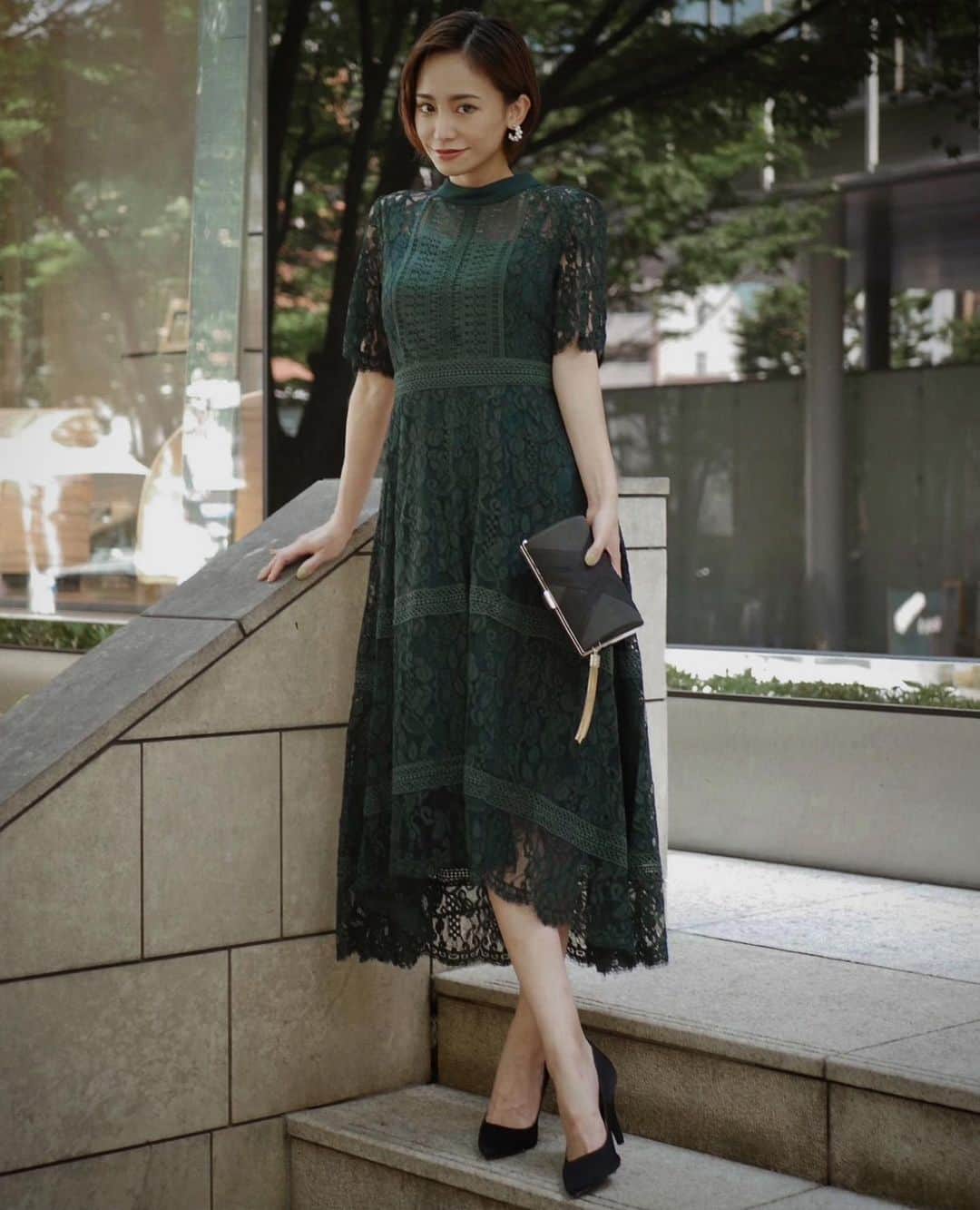 宮本沙恵のインスタグラム：「gabbyの新色はトレンドのグリーン🌵💚 . 明日発売だよん！ #myshawty#dress#daydress」