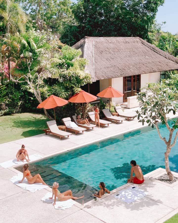 リリー＝ローズ・メロディのインスタグラム：「Memories of such a perfect weekend 🧡@fsbali #grateful」