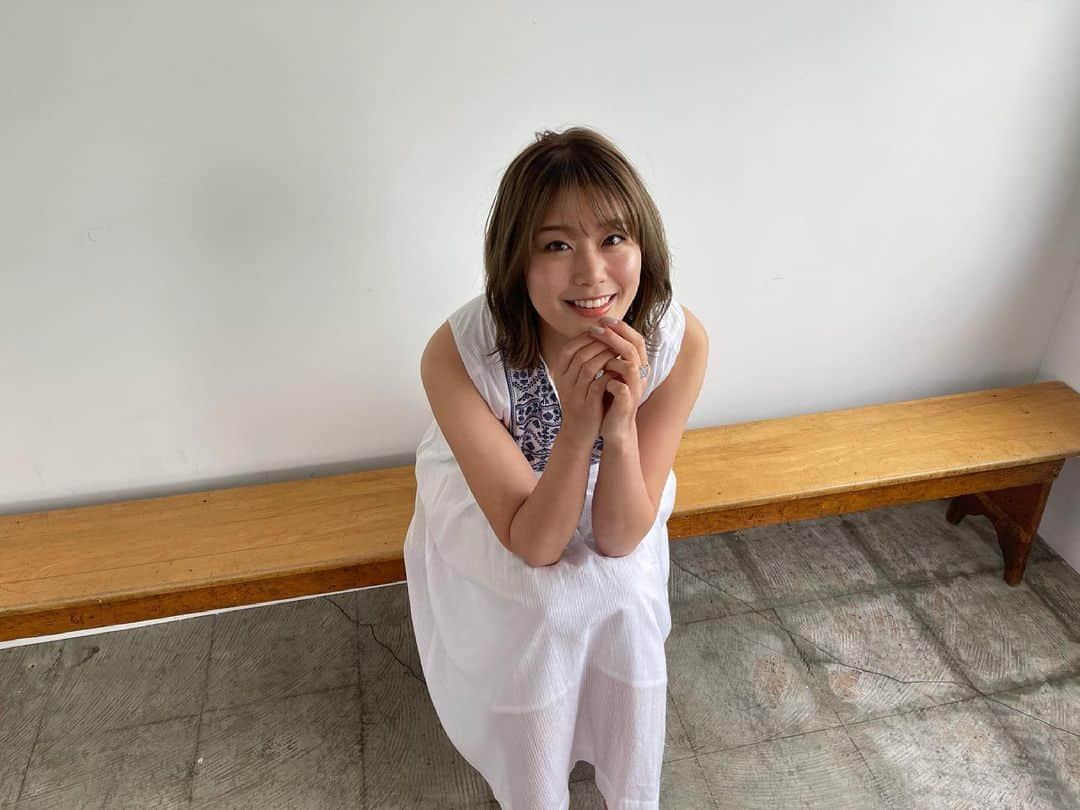 稲村亜美さんのインスタグラム写真 - (稲村亜美Instagram)「#夏かな #梅雨かな いつだかのオフショット🙆‍♂️」6月15日 21時27分 - inamura_ami