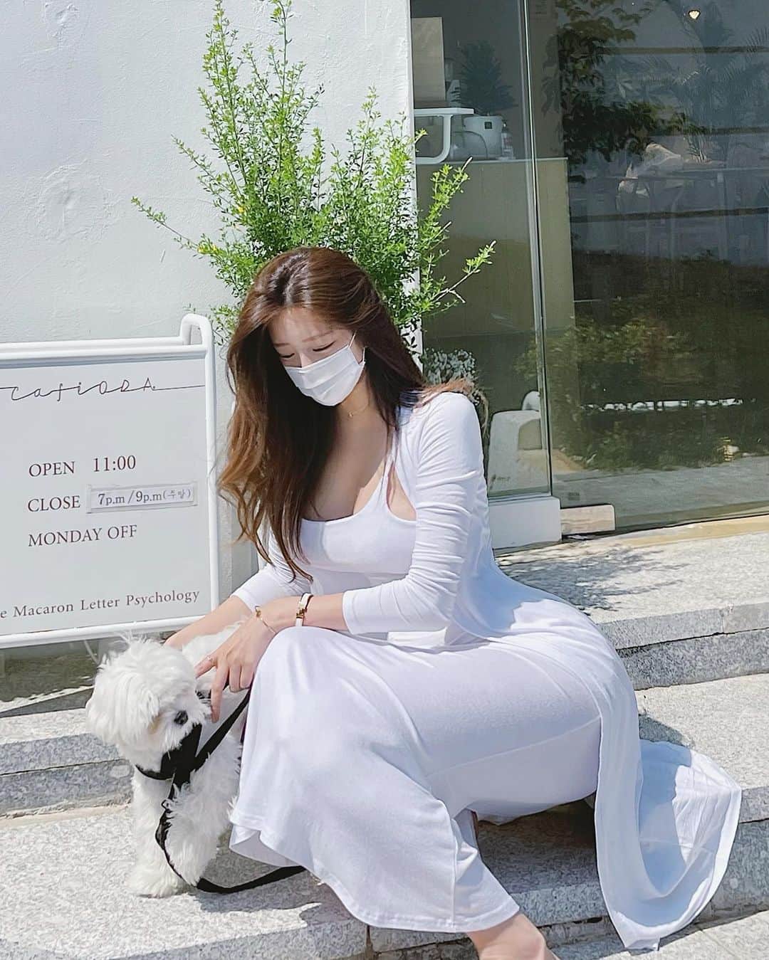 Choi Somiさんのインスタグラム写真 - (Choi SomiInstagram)「⠀⠀⠀⠀ #글랜더 #glander  꾸안꾸 스타일에 최적화된 쓰리피스 아이 예뻐🌿🌱🍀🍃💚」6月15日 21時49分 - cxxsomi
