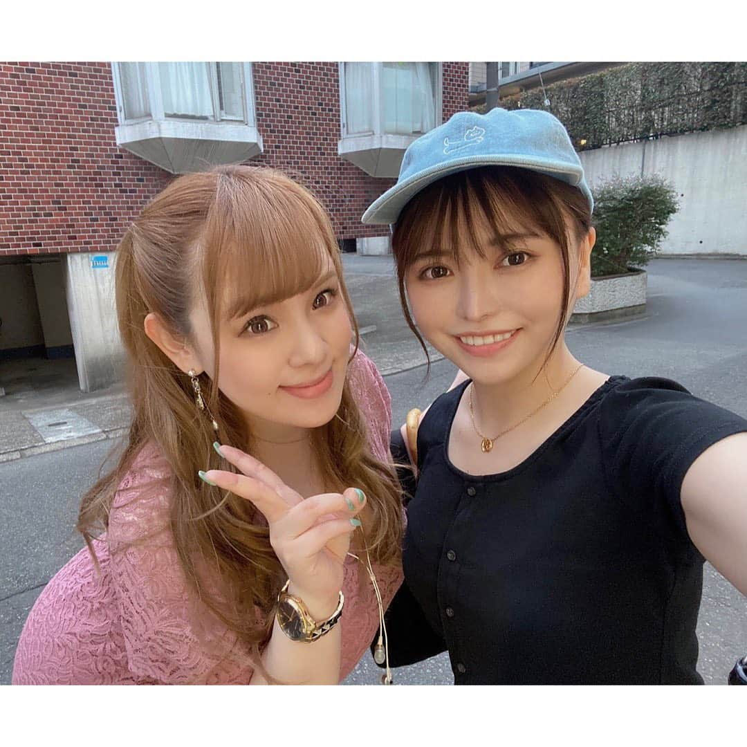 西村ニーナさんのインスタグラム写真 - (西村ニーナInstagram)「ここみちゃんとスイパラ行って喫茶店行って事務所行って私用に付き合ってもらって楽しい一日だった…🥳💕らぶっ🐰💕  #星仲ここみ #美女#天使#釈由美子#に似てる #星に代わってお仕置きよ #みっぴぃな#ピンク担当#🐰 #バンビプロモーション #西村ニーナ」6月15日 22時05分 - nishimura_nina