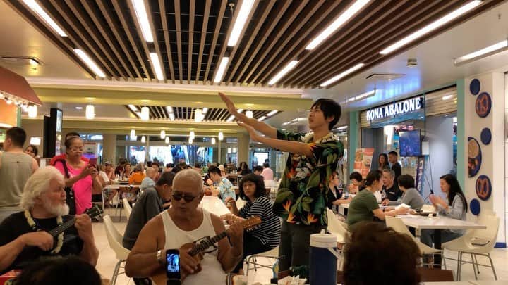 村松健太のインスタグラム：「感謝の気持ちを込めて 〜フラの舞〜🏝」