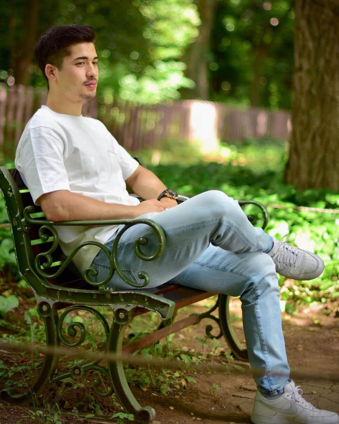 ストリーツ海飛さんのインスタグラム写真 - (ストリーツ海飛Instagram)「Just enjoying the scenery.  . . . . . PC: @thatweekendphotographer  #SceneryShots #SceneryPhotography #Kaito #ParkBench #PhotoDump #TreePhotography #ParkDay #公園 #TokyoLife #AthleteLife #JapanLife #Greenery #🌲 #🌳 #Edox #EdoxSwissWatches #TokyoView #TokyoPhotography #ハーフ #Hapa #EnjoyingTheView #EnjoyingTheMoment #EnjoyingNature #EnjoyingTheDay #写真撮影 #フォトグラフィー #モデル撮影 #WeekendPhotography #Streets #nofilter」6月15日 22時41分 - kaitostreets