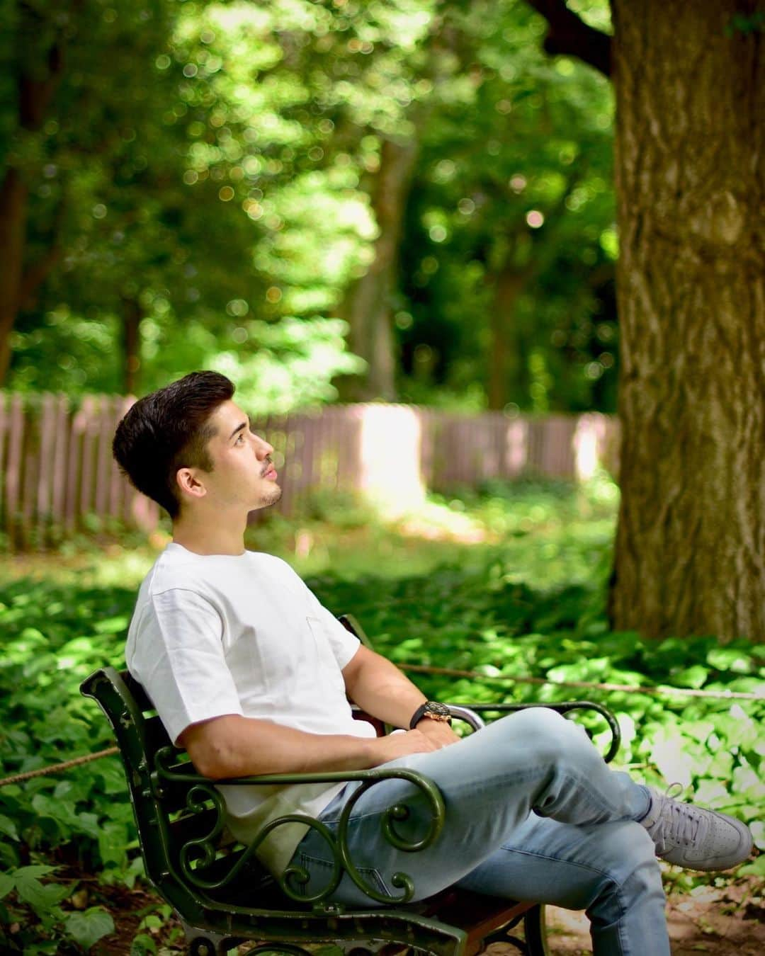 ストリーツ海飛さんのインスタグラム写真 - (ストリーツ海飛Instagram)「Just enjoying the scenery.  . . . . . PC: @thatweekendphotographer  #SceneryShots #SceneryPhotography #Kaito #ParkBench #PhotoDump #TreePhotography #ParkDay #公園 #TokyoLife #AthleteLife #JapanLife #Greenery #🌲 #🌳 #Edox #EdoxSwissWatches #TokyoView #TokyoPhotography #ハーフ #Hapa #EnjoyingTheView #EnjoyingTheMoment #EnjoyingNature #EnjoyingTheDay #写真撮影 #フォトグラフィー #モデル撮影 #WeekendPhotography #Streets #nofilter」6月15日 22時41分 - kaitostreets