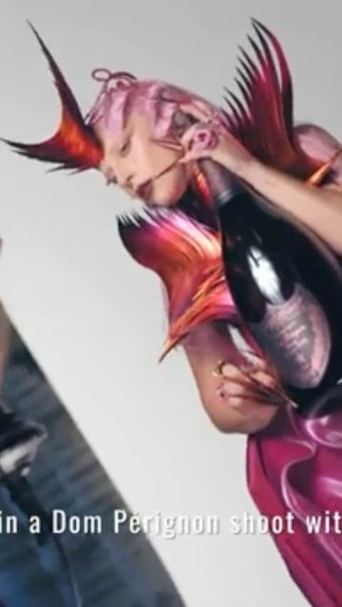 ニコラ・フォルミケッティのインスタグラム：「🥂」