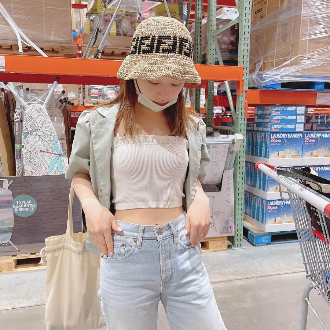 ひよんのインスタグラム：「🛒💕 ㅤㅤㅤㅤㅤㅤㅤㅤㅤㅤㅤㅤㅤ この前のお洋服💛 オンマとコストコ行った日👸👸 なんか最近オンマとばっかりいるけど大丈夫そ？🤣ㅋㅋㅋ いつもか。 ㅤㅤㅤㅤㅤㅤㅤㅤㅤㅤㅤㅤㅤ お洋服とかはタグ付けしたよ🏷❣️ ㅤㅤㅤㅤㅤㅤㅤㅤㅤㅤㅤㅤㅤ #ひよん #ひよん服」