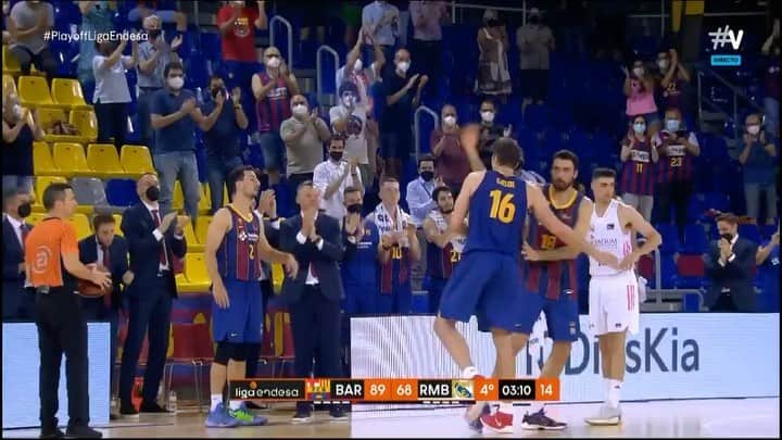 パウ・ガソルのインスタグラム：「GRÀCIES!! GRACIAS! THANK YOU! 🙏🏼🙌🏼」