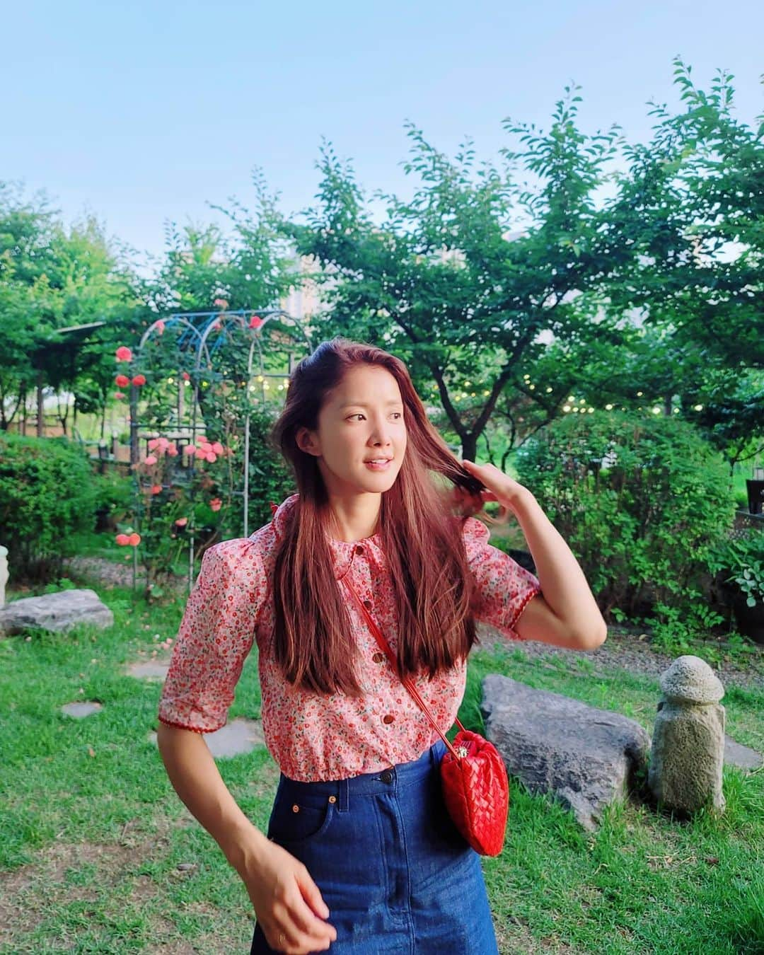 イ・シヨンさんのインスタグラム写真 - (イ・シヨンInstagram)「❤🍀」6月16日 17時51分 - leesiyoung38