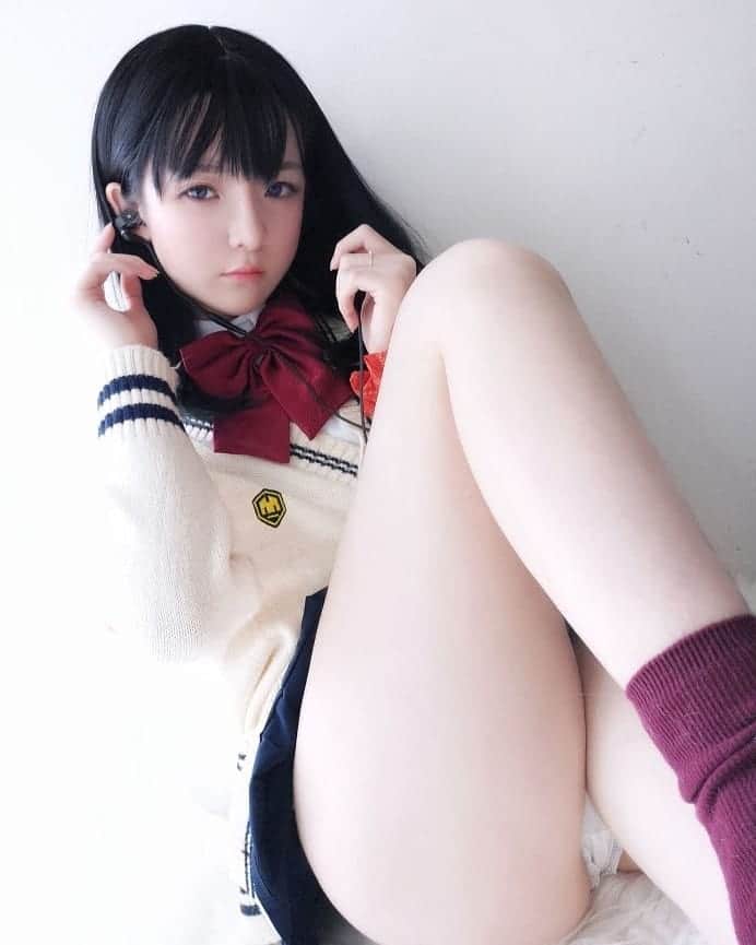 アジアンモデルのインスタグラム：「Have a good day 💞 🔻Rate my asian collection🔻  🎀 @xiao_garden — admin page 🎀  🎥 @asian_loli.mp4 — asian hot videos!  🍑 @loli.thread — cute and hot lolli!  💃🏻 @asianmodel.place — asian models community」