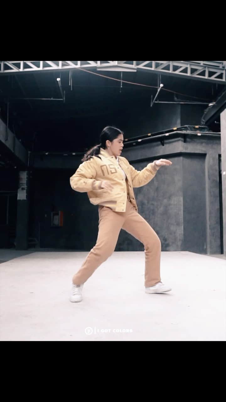Niana Guerreroのインスタグラム：「sheesh this was fun! hahaha ❤️‍🔥🤩  🎥: @igotcolors_ph  🏠: @brooklyn.warehouse  thank you lodi! @loxprod 🤣 @justinbieber」