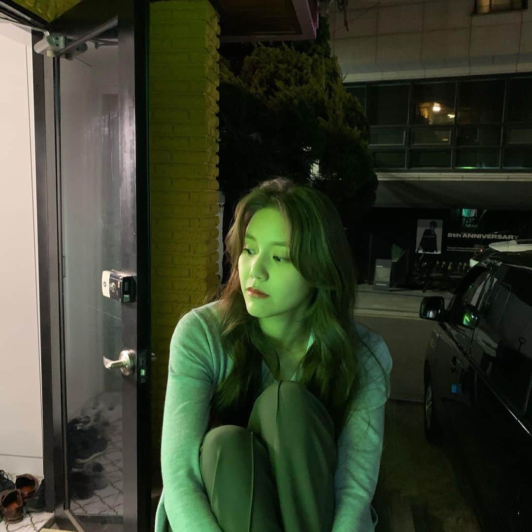 ヘジョンのインスタグラム：「끝나버린 #사랑해시태그 아직도 사진이 꽤 많이 있다📸」
